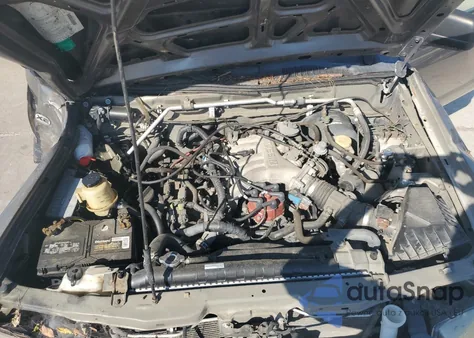 2003 Nissan Frontier Crew Cab Xe z USA, uszkodzony, nr VIN 1N6ED29X03C411016